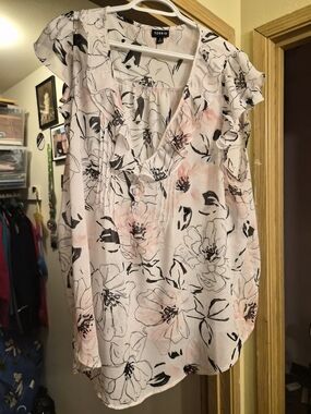 torrid Pink and Black Floral Ruffle V-Neck Blouse